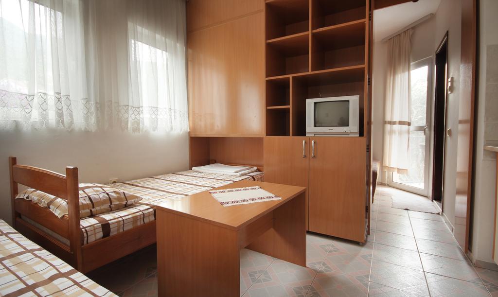 Apartments Villa Slavica Petrovac Δωμάτιο φωτογραφία