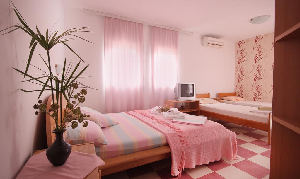 Apartments Villa Slavica Petrovac Δωμάτιο φωτογραφία